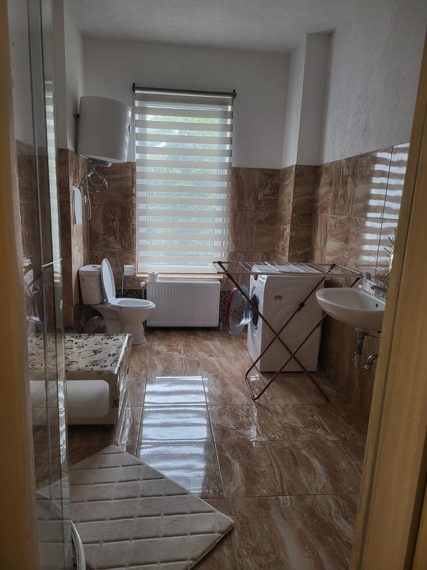 Apartments Angels O K B อัลเทนบวร์ก ภายนอก รูปภาพ